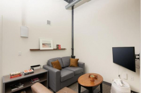 Flexhome Brewery District EL1 - Just 3 Blocks to Fiserv with Gym and Parking